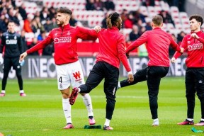 九游体育包含集结日英超传出新动向，亚特兰大队长鼓劲，管理层表态：悬念犹存，控场能力受关注的词条